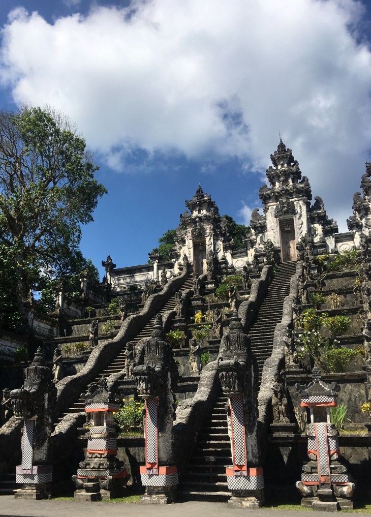 B2078D48-46F3-4246-AFDE-2674FE6EFC8A