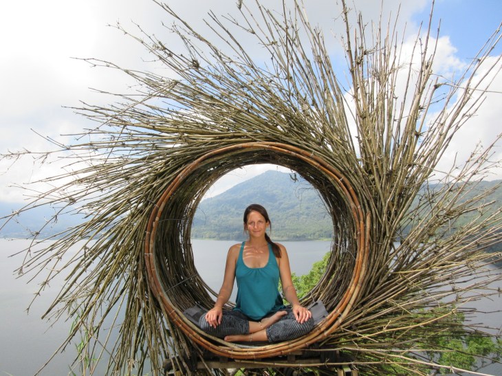 C0784B3B-7530-4CED-905E-EB6F67437505