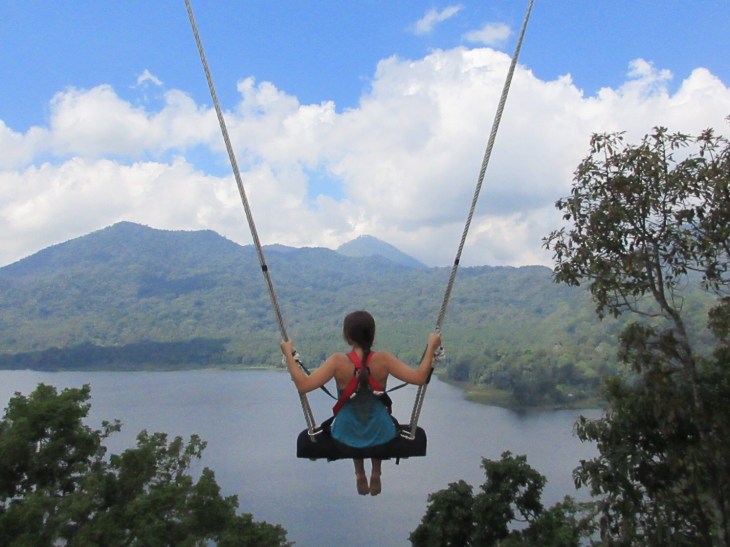 E7A8436B-8E49-4E73-82A4-5F8A2D86F537