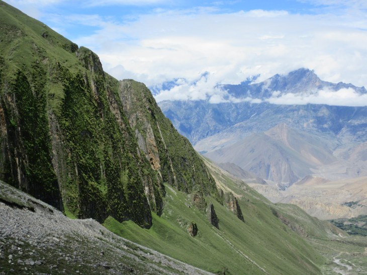 244EC6E2-FD63-459B-B8E4-507EB7F7DB12