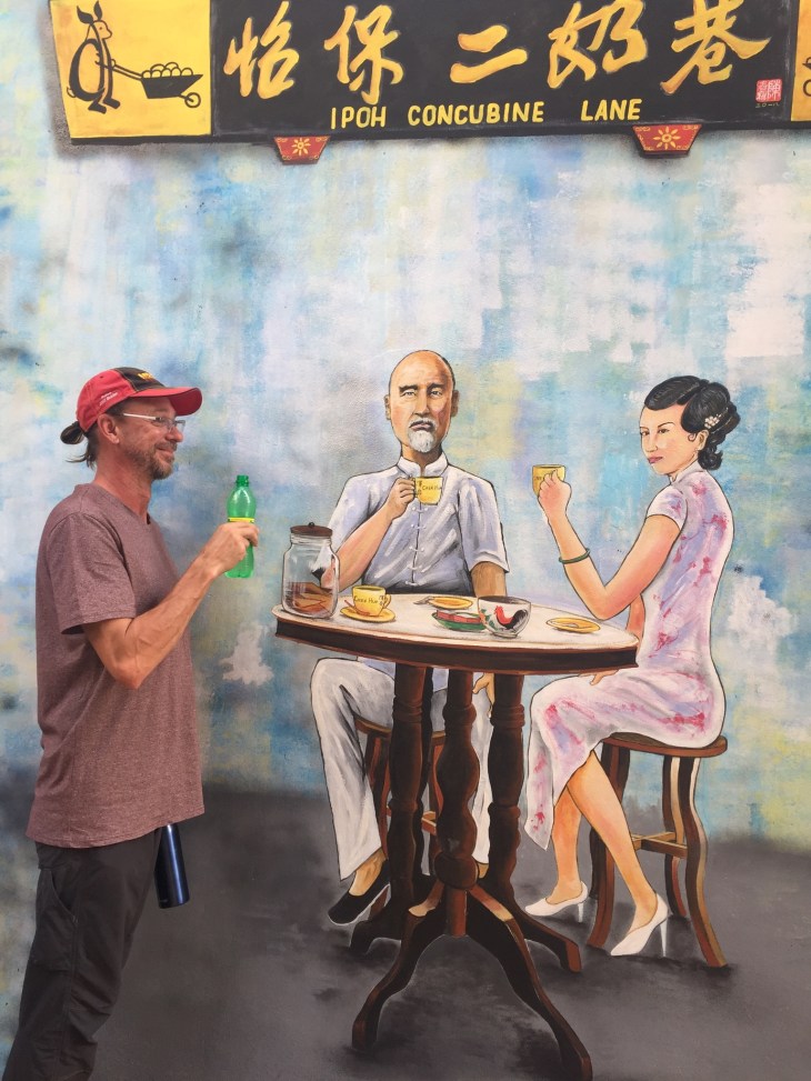 59FDF4A9-3BA1-4027-B24B-4438901063AB