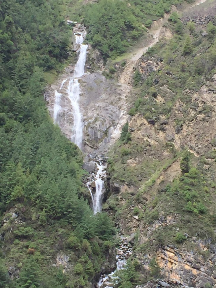 68BB3798-ACEC-4B6A-8311-BBCDC80ED6A0