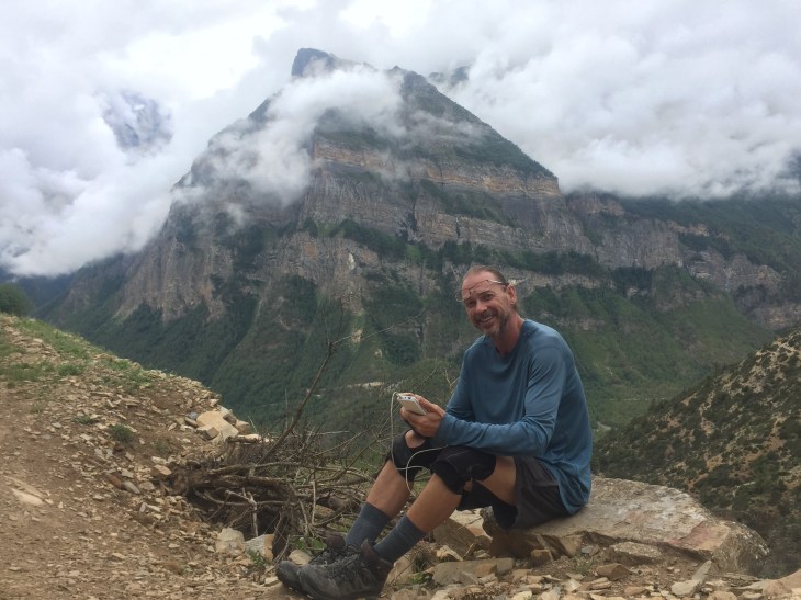 70E649B8-A8B5-4BB7-A6DB-B0A22BE0630D