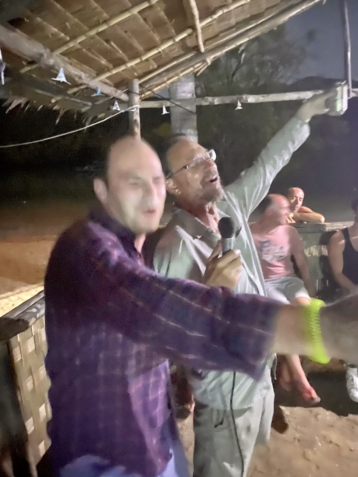 b5f3ee62-a3a0-49cd-b492-fdc9ce95744b